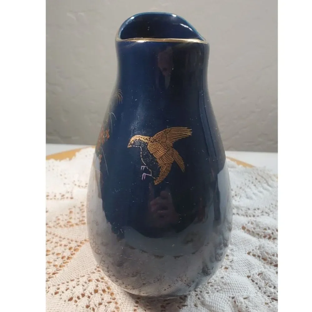 Toyo Kiku Chrysanthemum Cobalt Blue Porcelain Japanese Vase ~Vintage~